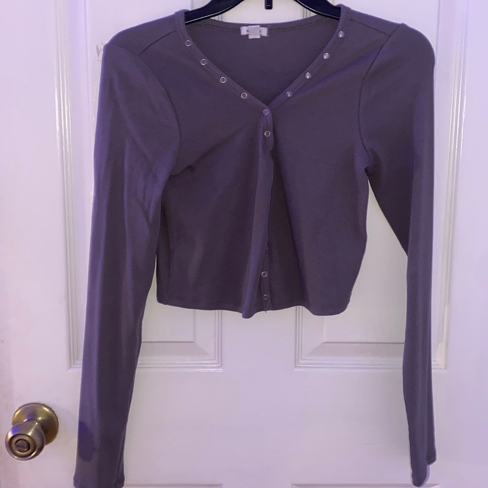 Cropped Garage Button-Up🫶